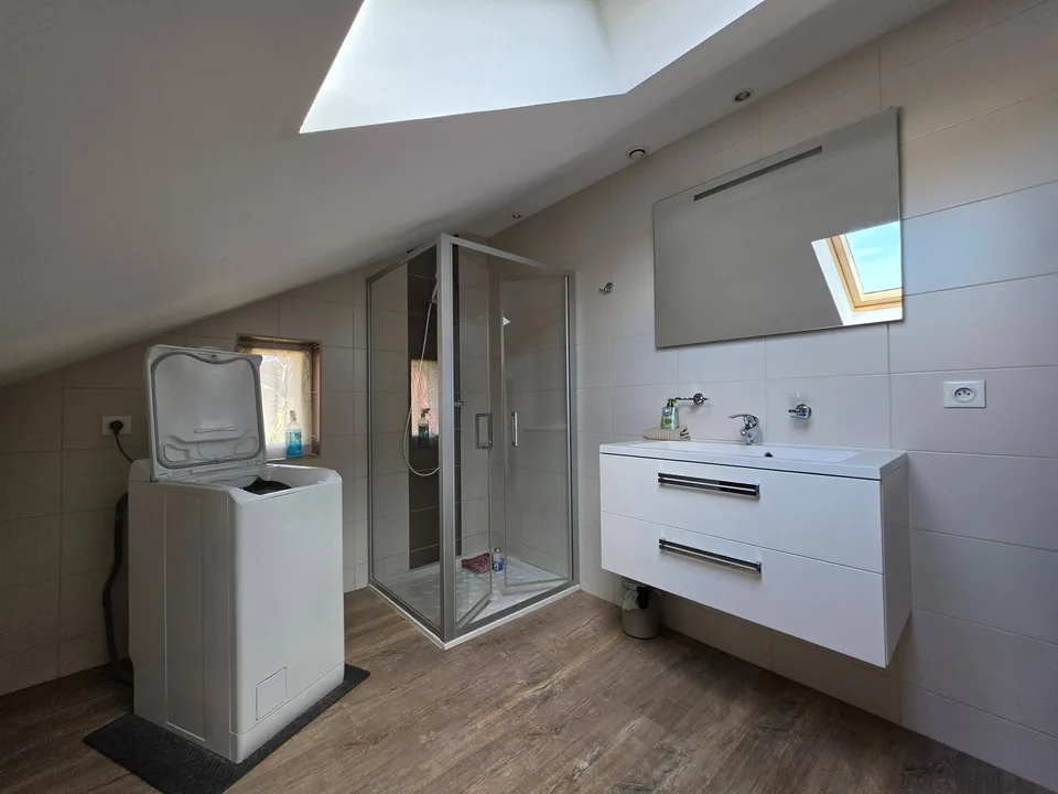Casa bifamiliare su 8 are – foto 10 di 13