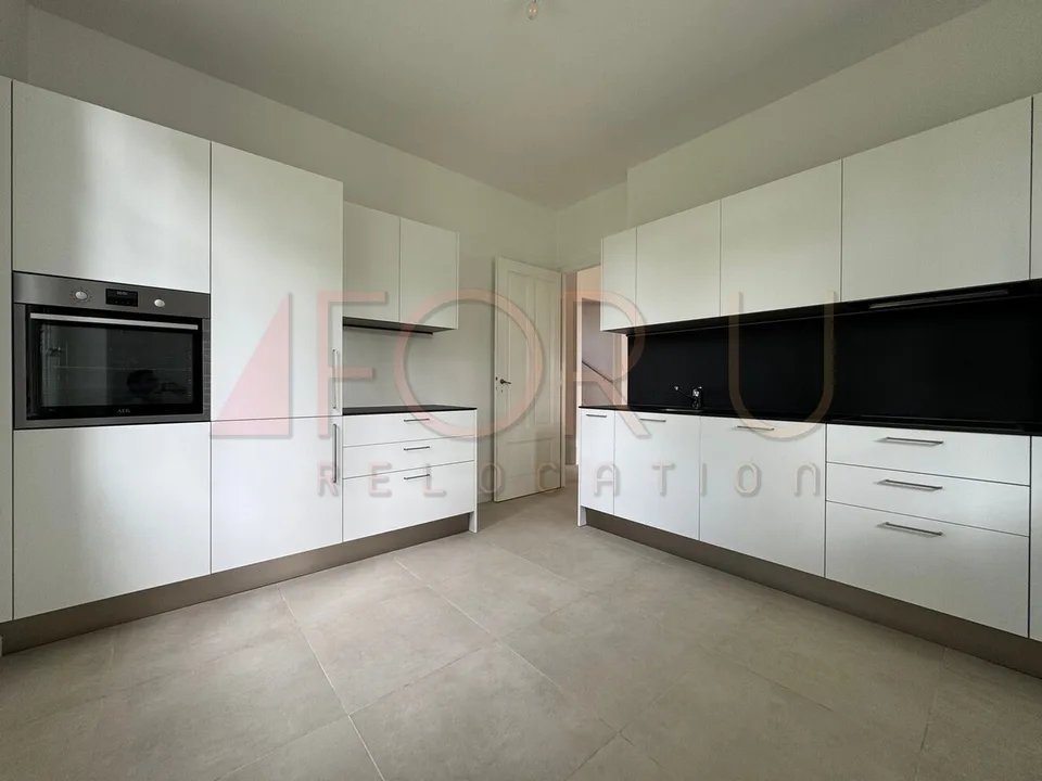 Bella casa individuale ristrutturata con grande giardino a Chêne-Bourg