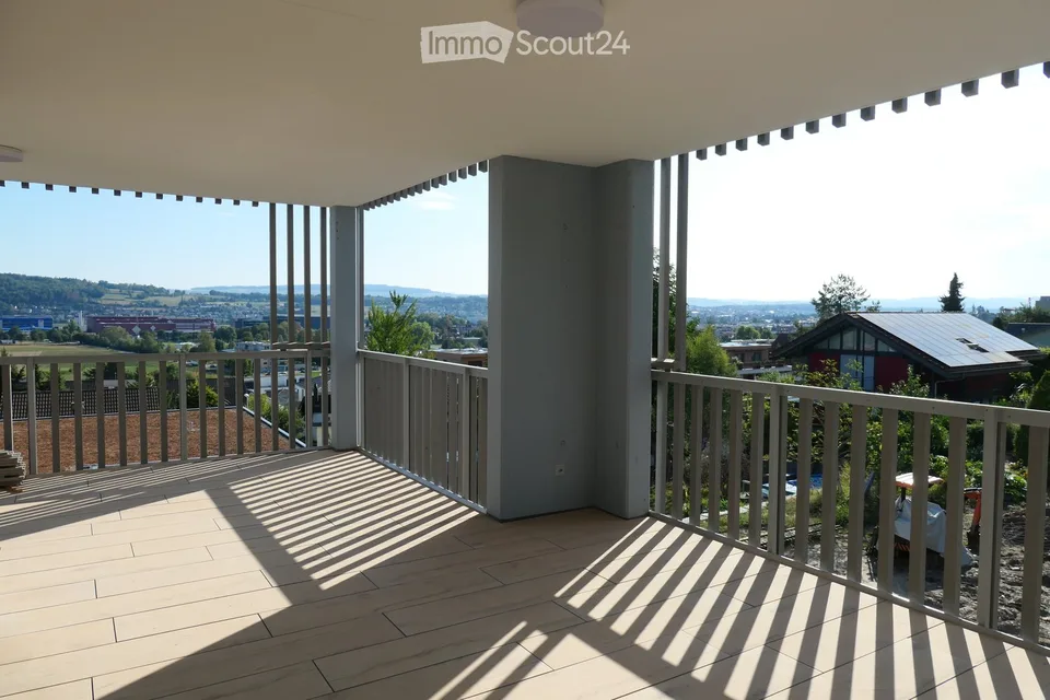 Habiter avec une vue lointaine - Appartement neuf 3.5 pièces avec deux terrasses à Villmergen