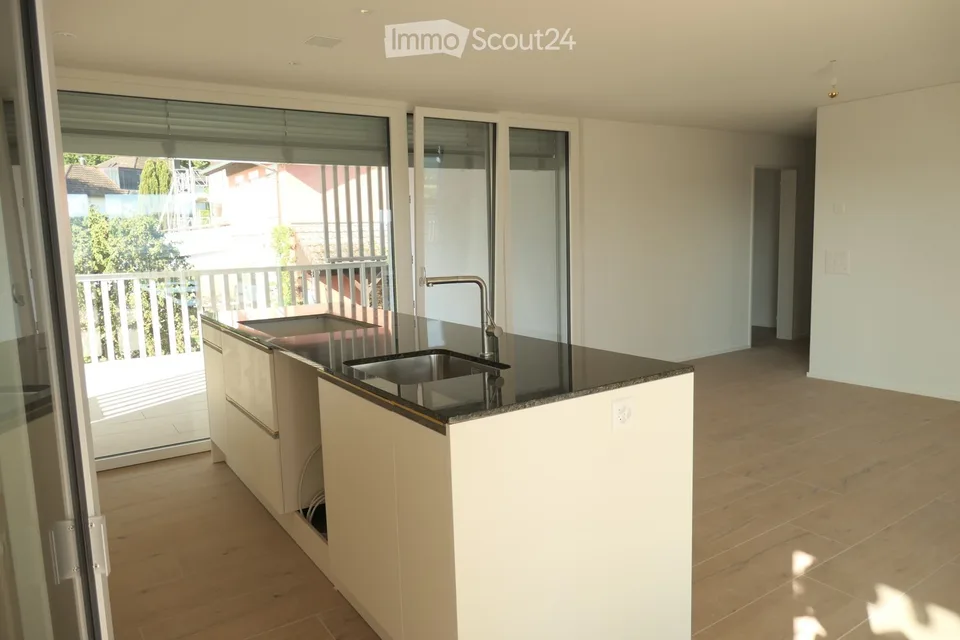 Habiter avec une vue lointaine - Appartement neuf 3.5 pièces avec deux terrasses à Villmergen