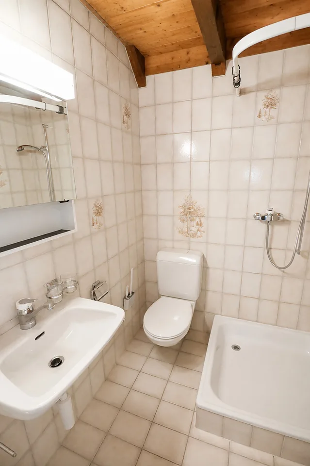 6,5 Zi. Duplex Wohnung mit viel Raum – Foto 9 von 10
