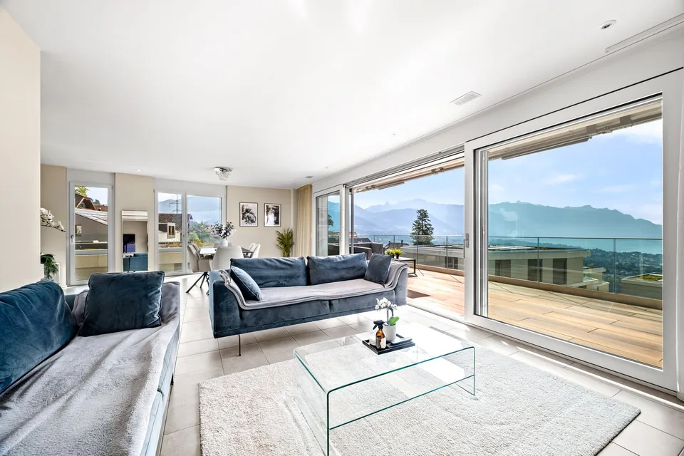 Duplex-attique d'exception avec vue panoramique sur le Léman – photo 7 sur 13