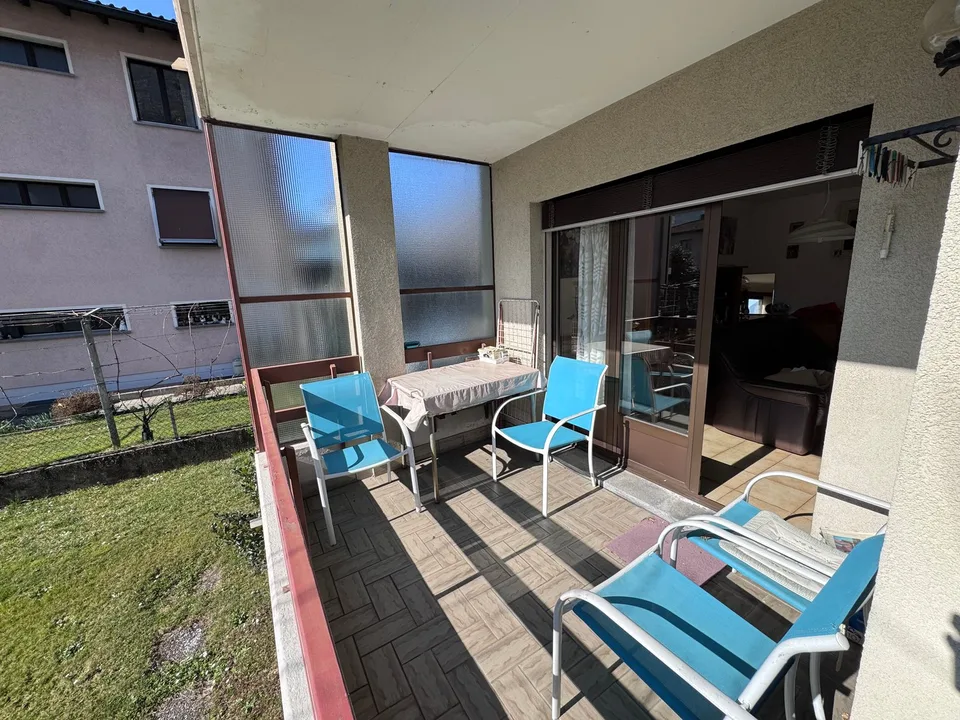 Villa mit drei freien Seiten und Grundstück in Biasca – Foto 7 von 14