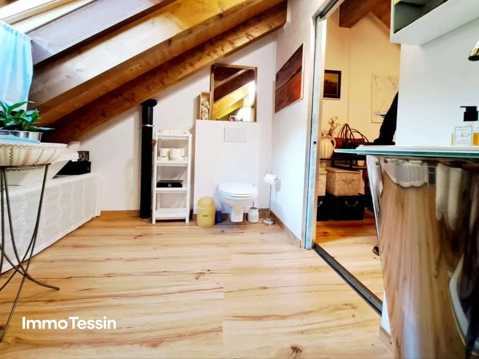 Casa ticinese accogliente completamente ristrutturata in una posizione tranquilla con una bella vista, terrazza e balcone – foto 13 di 13