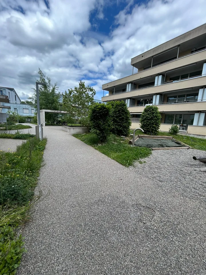 Appartamento moderno 3,5 locali in un complesso residenziale sostenibile a Staufen