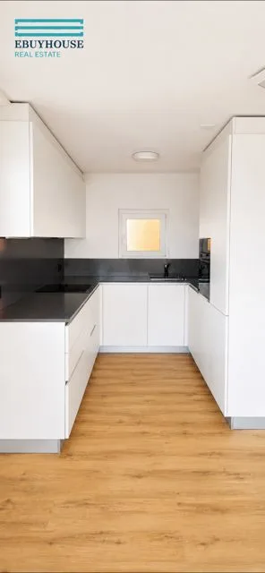 Locarno Solduno moderne Wohnung mit schöner Terrasse – Foto 4 von 13