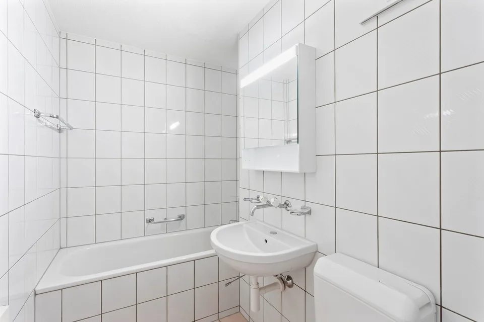 Logement lumineux avec grand balcon !