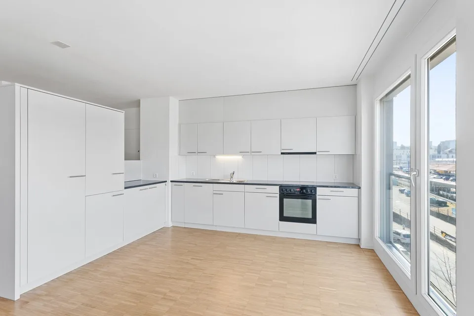 Bello appartamento di 5.5 locali nel centro città! – foto 3 di 10