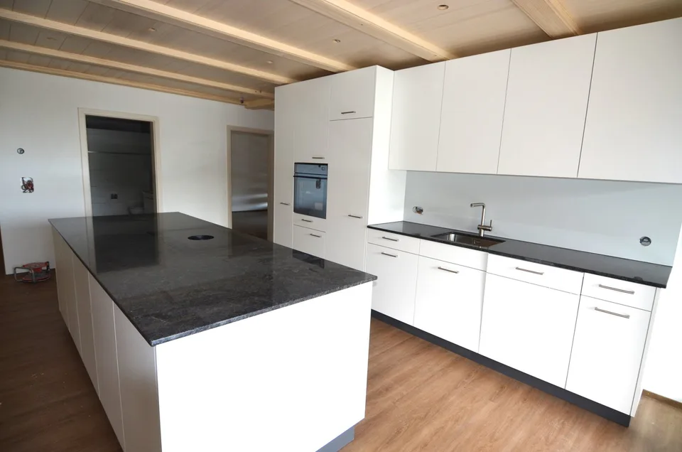 Wunderschöne und grosse 4½ - Zimmer Wohnung im 1. Stock in Höchstetten