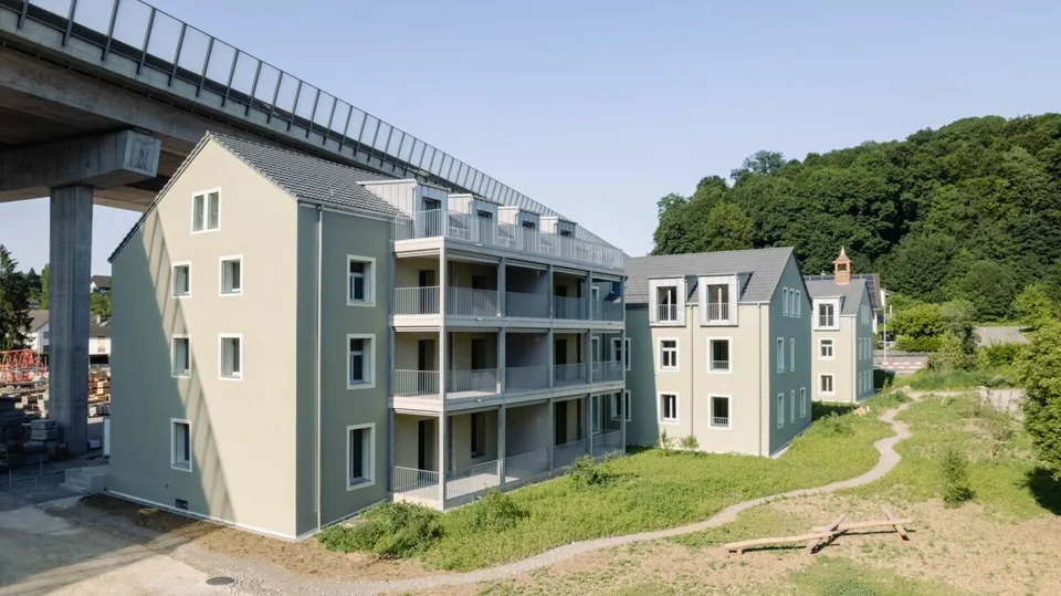 Appartement spacieux 4.5 pièces avec détails élégants