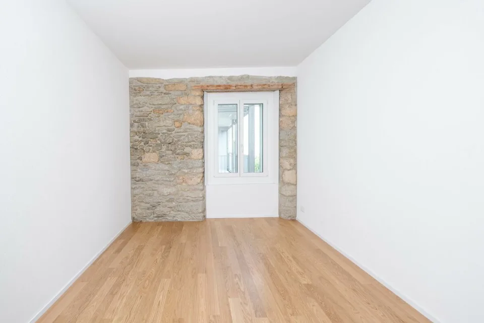 Appartement spacieux 4.5 pièces avec détails élégants