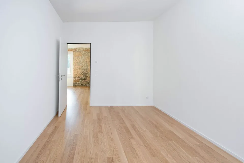 Appartement spacieux 4.5 pièces avec détails élégants