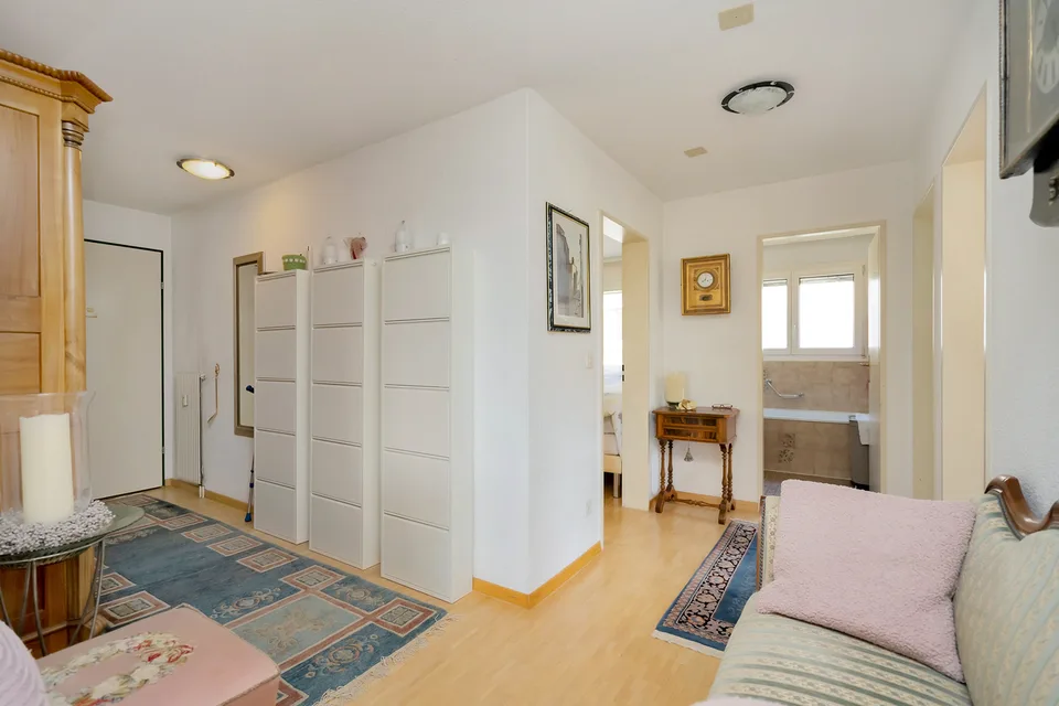 Appartement 4.5 pièces entretenu dans un endroit calme – photo 3 sur 11