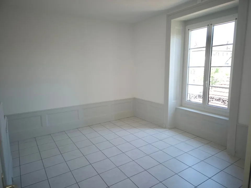 Sehr großes Apartment mit 7.5 Zimmern – Foto 12 von 13