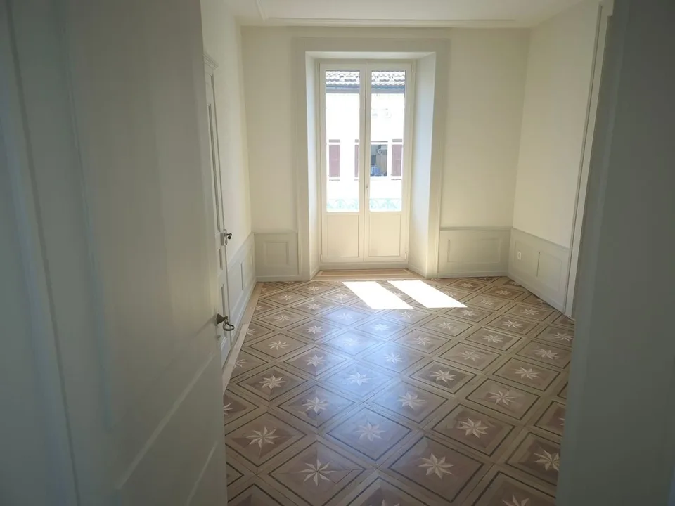 Sehr großes Apartment mit 7.5 Zimmern – Foto 8 von 13