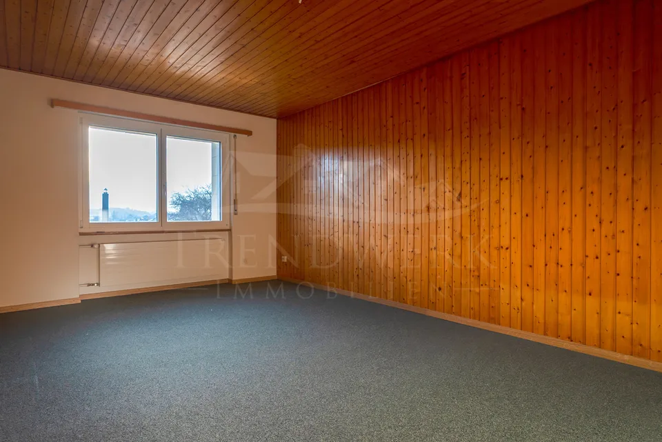 Ruhig gelegenes und helles 6-Zimmer-Einfamilienhaus in Ueberstorf
