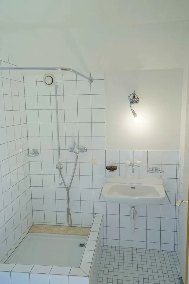 Beautiful 1.5-room apartment with balcony in small MFH