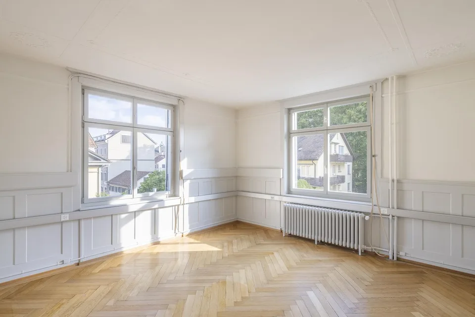Beaux locaux de bureau à louer dans le district 8