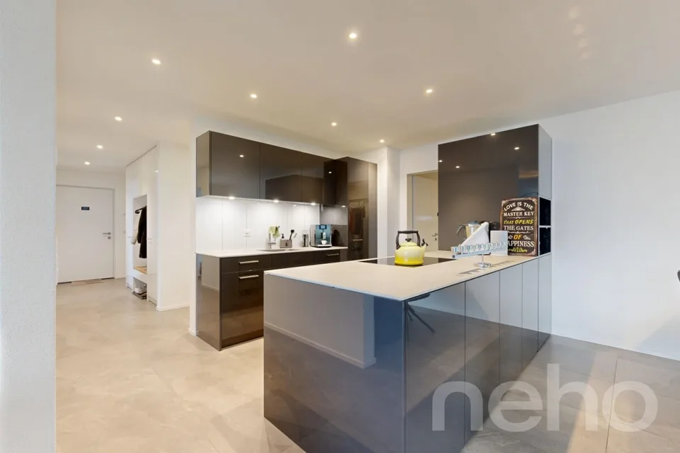 Modern terrace apartment with impressive views – photo 8 of 12