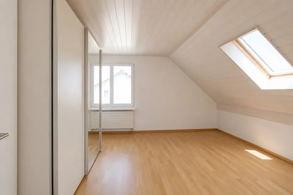 Charming attic apartment in Windisch