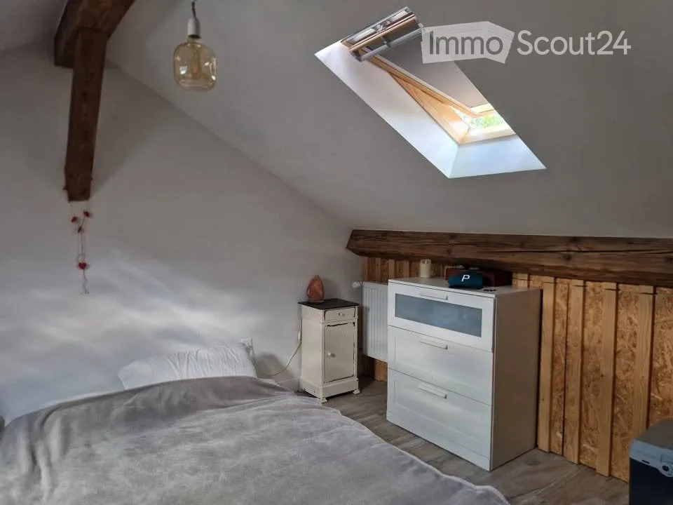 Cosy appartment on 2 levels in Crassier