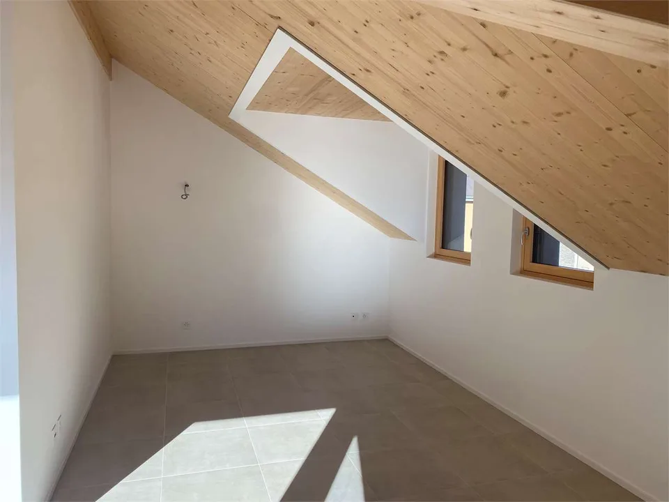 Appartement mansardé 3.5 pièces - Ascenseur direct dans la maison - Pas de régulation