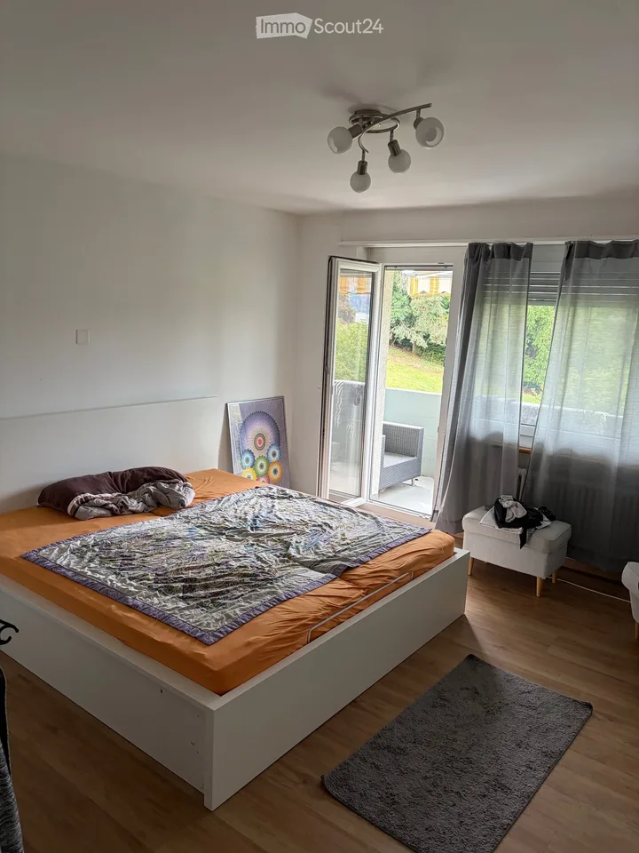 Appartement 4 pièces lumineux avec balcon