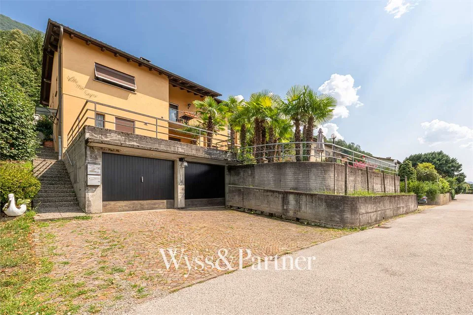 3,5 locali con giardino privato, terrazza e piscina a Pregassona – foto 13 di 13
