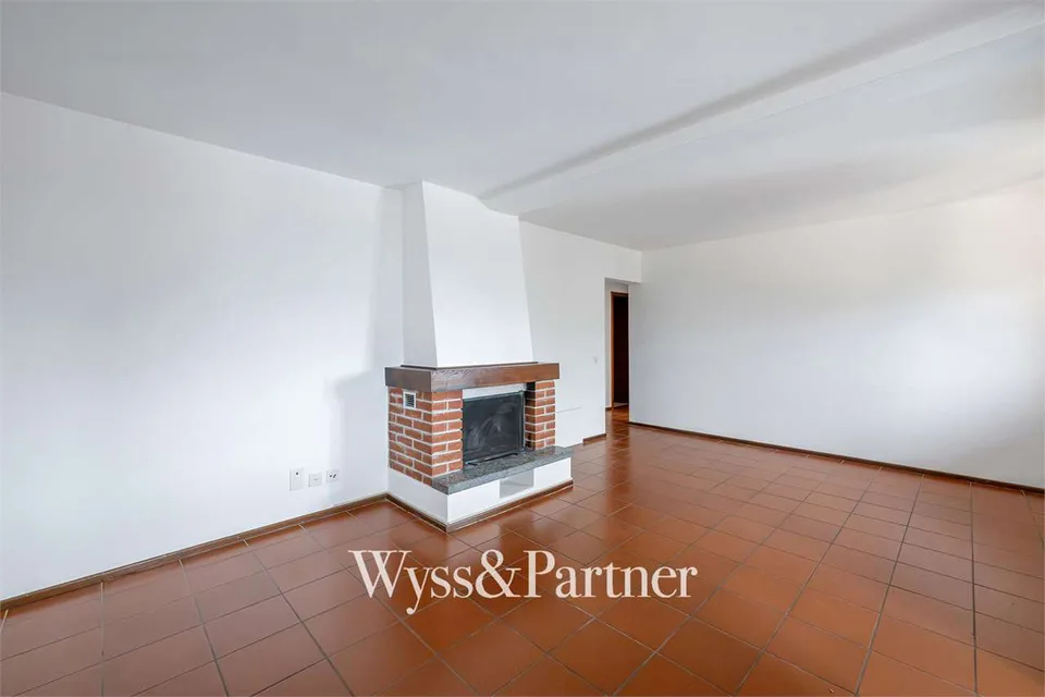 3,5 locali con giardino privato, terrazza e piscina a Pregassona – foto 3 di 13