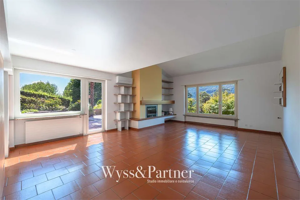Haus auf 3 Ebenen mit Terrasse und Garten in Vezia