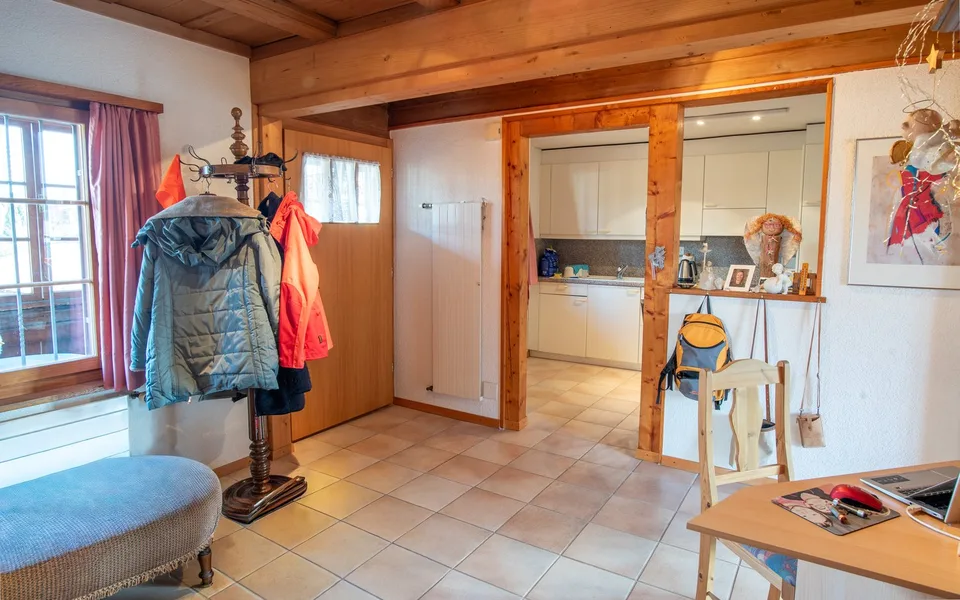 Stöckli mit Gewerbe im EG, Wohnung und Ausbaumöglichkeit – Foto 11 von 18
