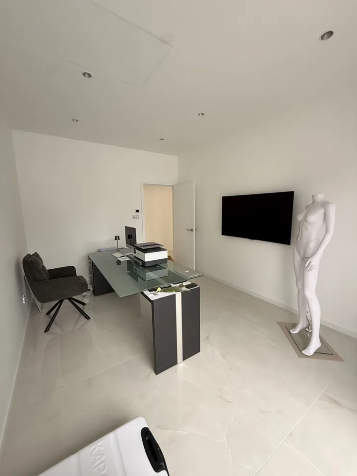 Magnifique villa de luxe neuve env. 190 m², moderne & lumineuse – Foto 14 von 14
