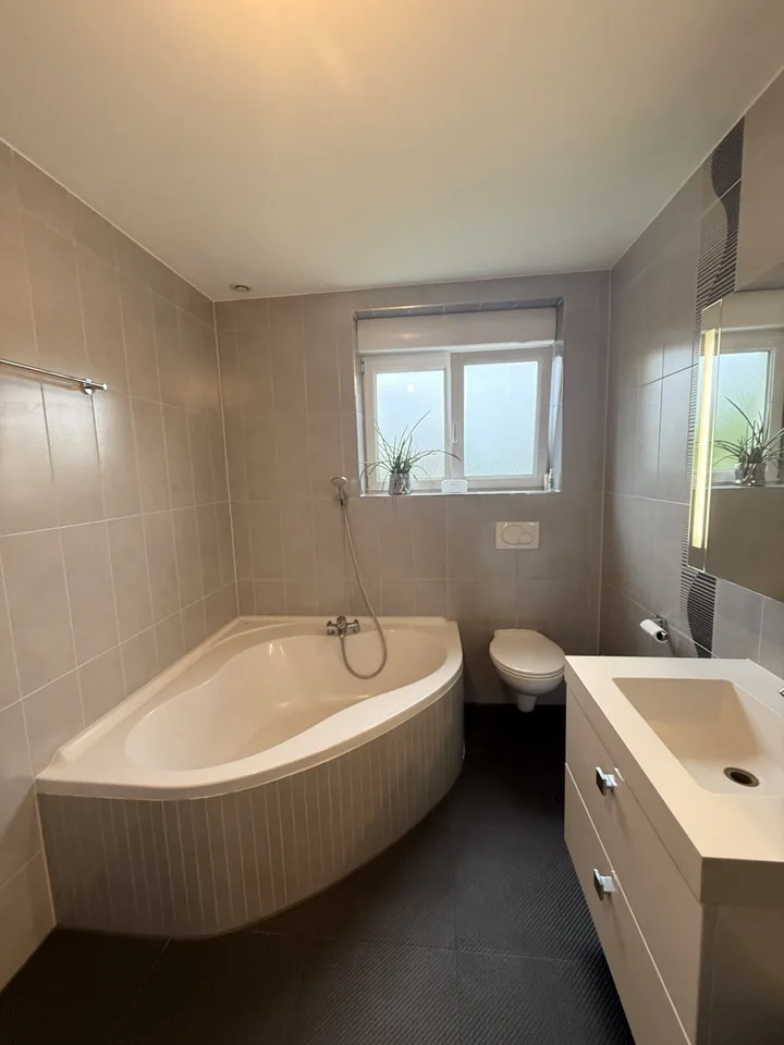 Réf: 11173*** Secteur frontalier: Villa de luxe contemporaine env. 270 m² – Foto 10 von 28