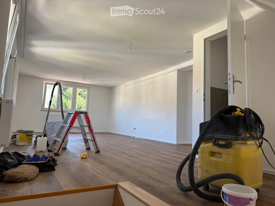Frisch renovierte 4.5-Zimmer-Dachwohnung
