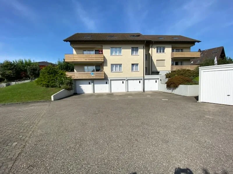 4.5 room apartment with balcony and green view