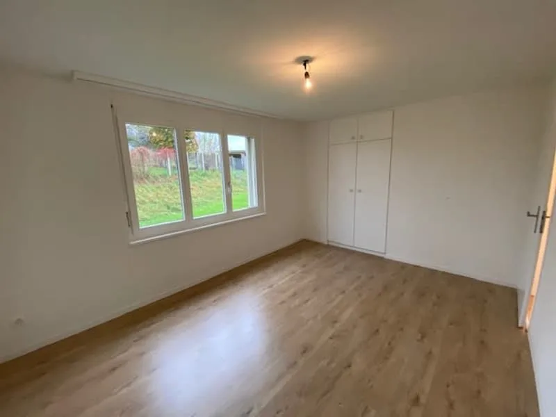 4.5 room apartment with balcony and green view