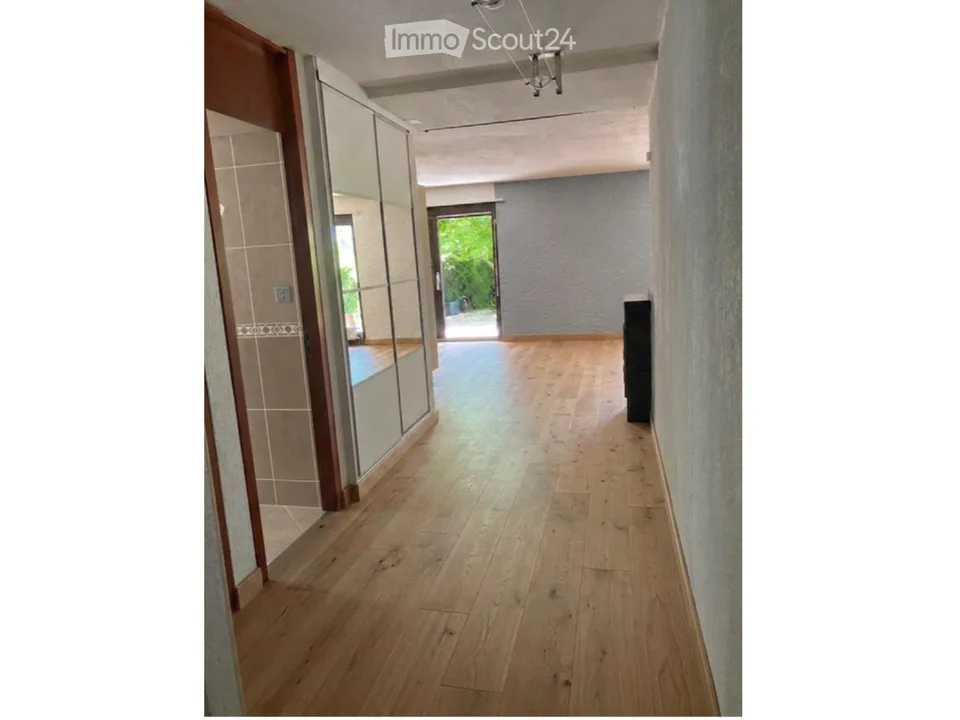 Appartement von 109m2 in den Neuenburger Bergen zu renovieren nach Ihrem Geschmack – Foto 5 von 16