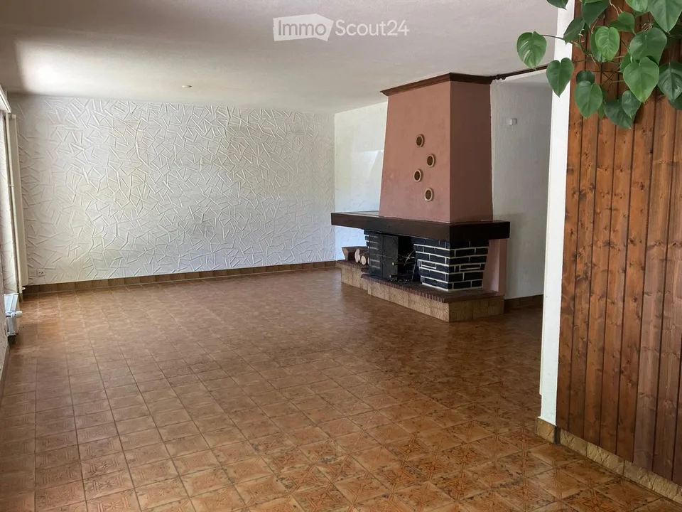Appartement von 109m2 in den Neuenburger Bergen zu renovieren nach Ihrem Geschmack – Foto 4 von 16