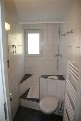 Appartamento moderno 4,5 locali con posto giardino, posizione soleggiata