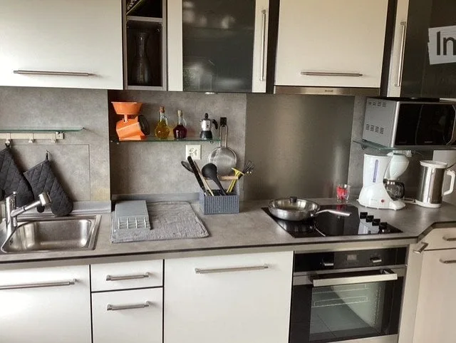 Charmantes kleines Apartment ZU VERMIETEN frei SOFORT