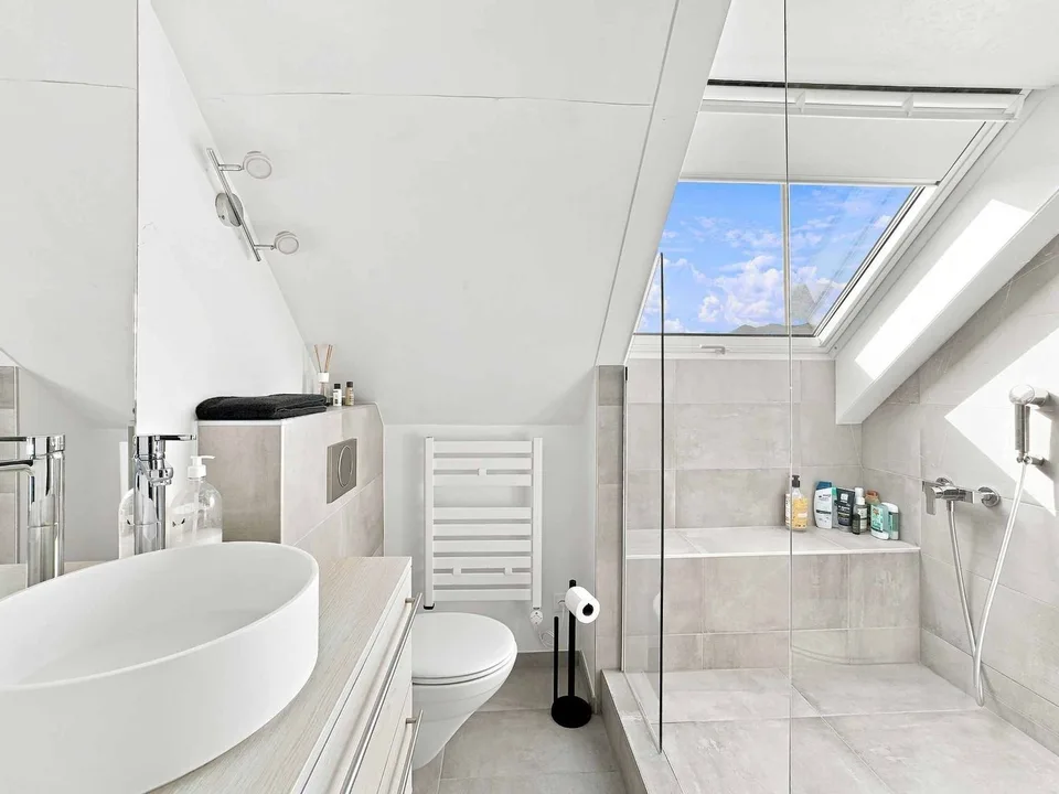 Superbe Appartement de 4.5 pièces de 129.5 m2 intérieurs + balcons – Foto 26 von 26