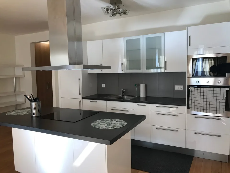 Furnished 4-room apartment with balcony in Aubonne