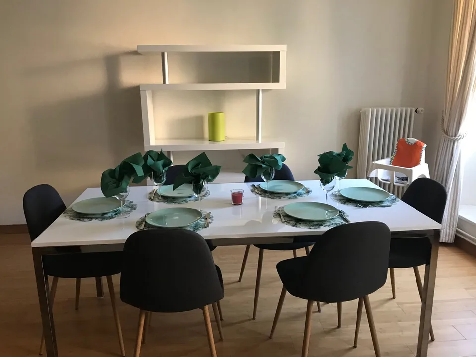 Furnished 4-room apartment with balcony in Aubonne