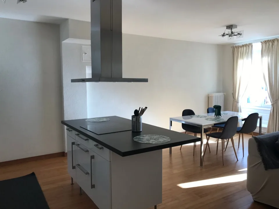 Furnished 4-room apartment with balcony in Aubonne