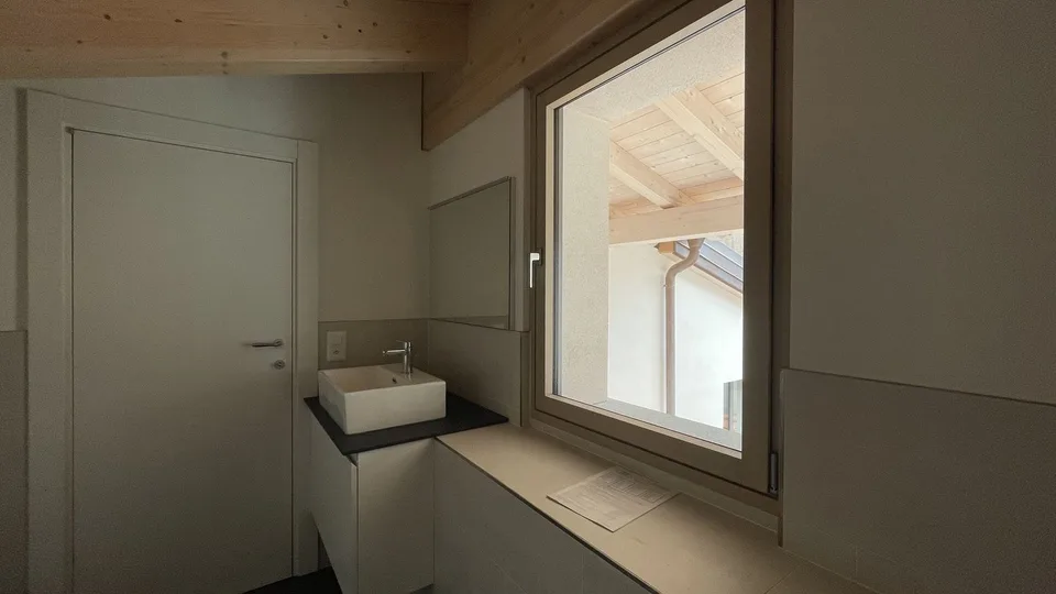 2,5 pièces rénovées dans le noyau de Riva San Vitale – photo 10 sur 12