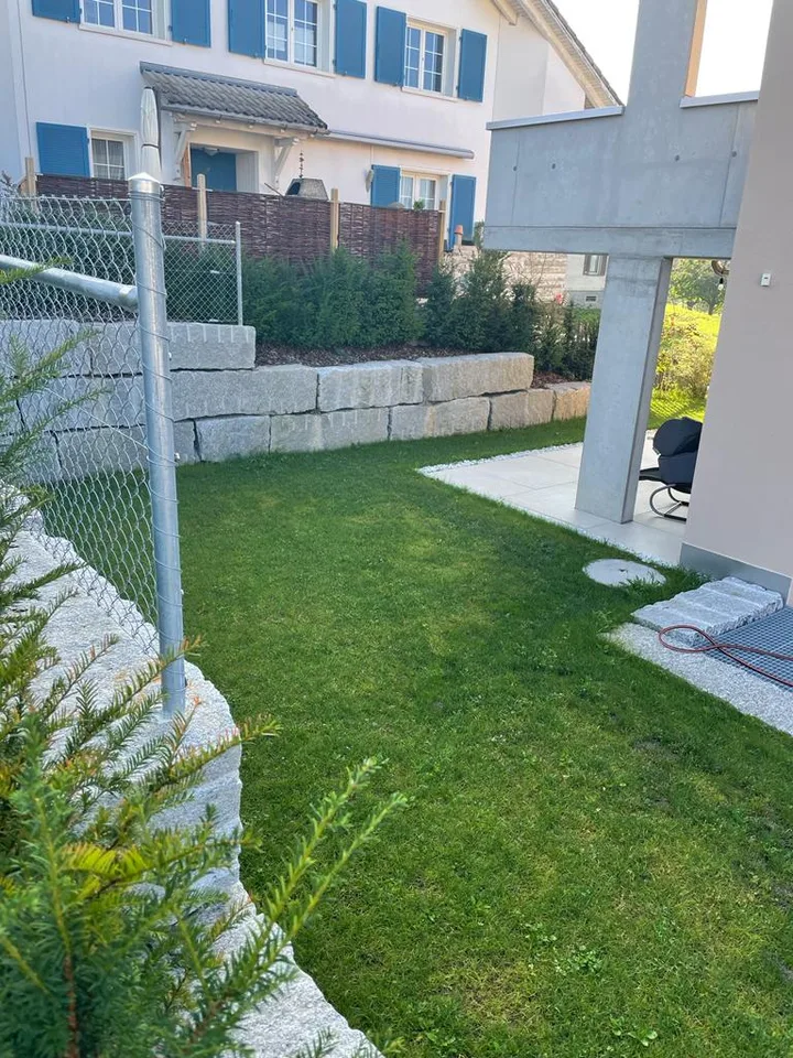 Exclusive 5.5-room single-family house with high-quality ownership standard and spacious garden