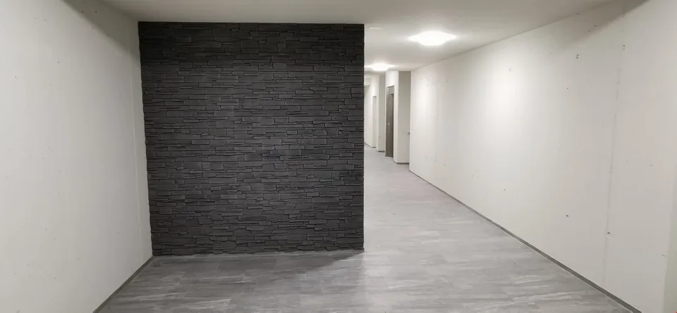 sehr attraktive und grosse, helle 3,5-Zimmerwohnung D02