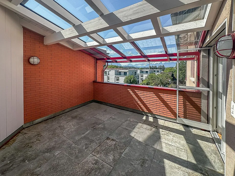 4.5 Room Apartment
