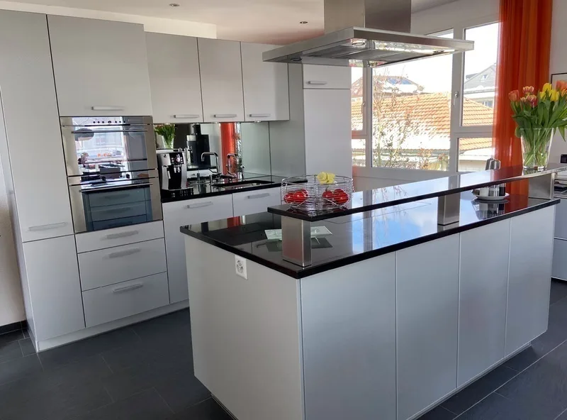 3½ ZIMMER-ATTIKAWOHNUNG IN LIEBEFELD (BE), MÖBLIERT, TEMPORÄR – Foto 5 von 9