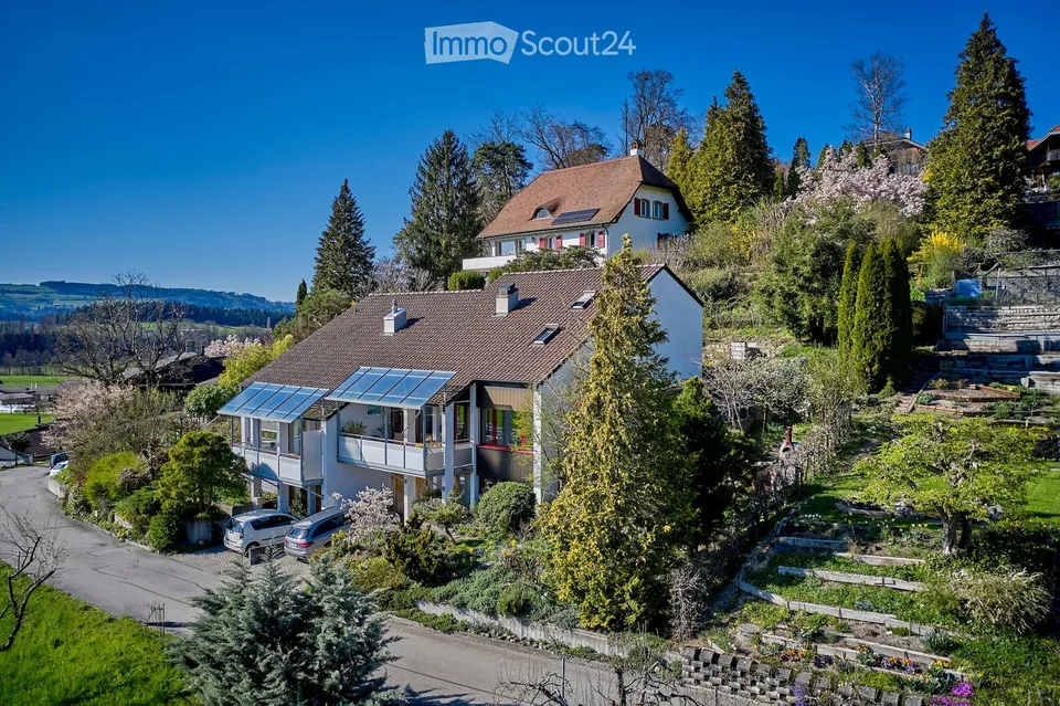 Doppeleinfamilienhaus mit moderner Architektur und Weitsicht an ruhiger Lage – Foto 19 von 21